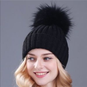 Black NEW Pom Pom Beanie Winter Hat!